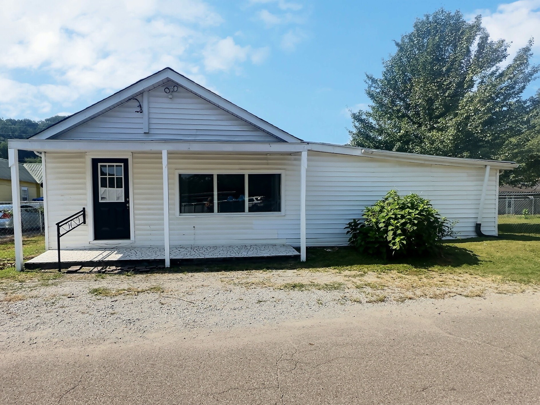 Property thumbnail image